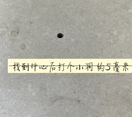 密云瓷砖空鼓维修公司专业解答在瓷砖铺贴过程中，如果砂料搅拌不均匀，将会带来以下问题